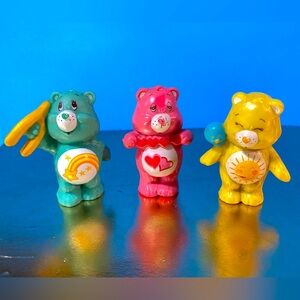CARE BEARS VTG 80’s COLLECTION OF 3 FUNSHINE BEAR WISH BEAR & LOVE-A-LOT BEAR